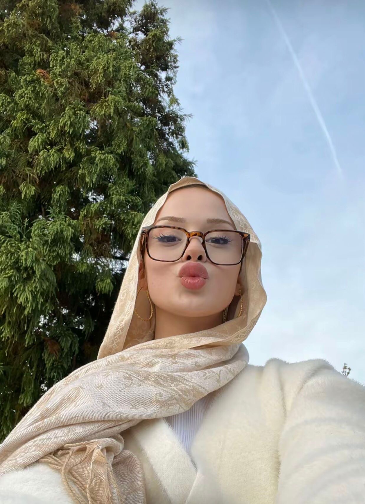 Sapanözü Heyecanlı Bayan Escort Buse