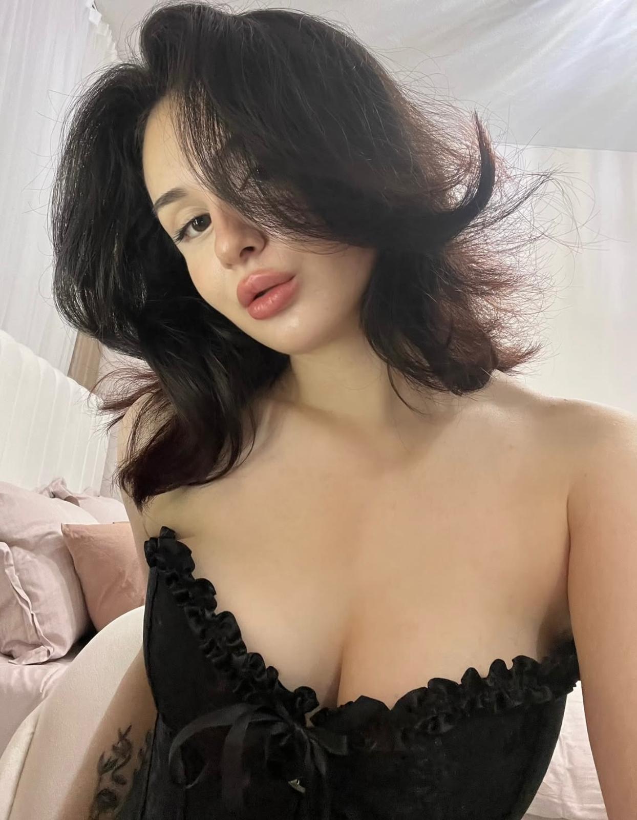 Sugediği Aşkı Hissettiren Kadın Bayan Escort Yasemin